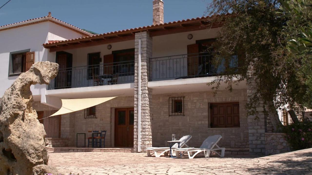 Ionianeon Apartments Agios Ilias  Bagian luar foto