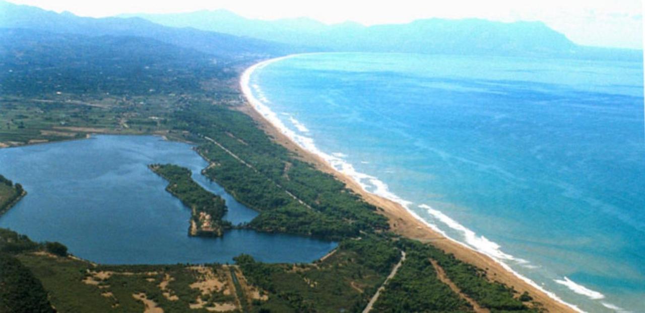 Ionianeon Apartments Agios Ilias  Bagian luar foto