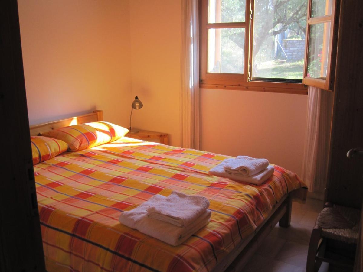 Ionianeon Apartments Agios Ilias  Bagian luar foto