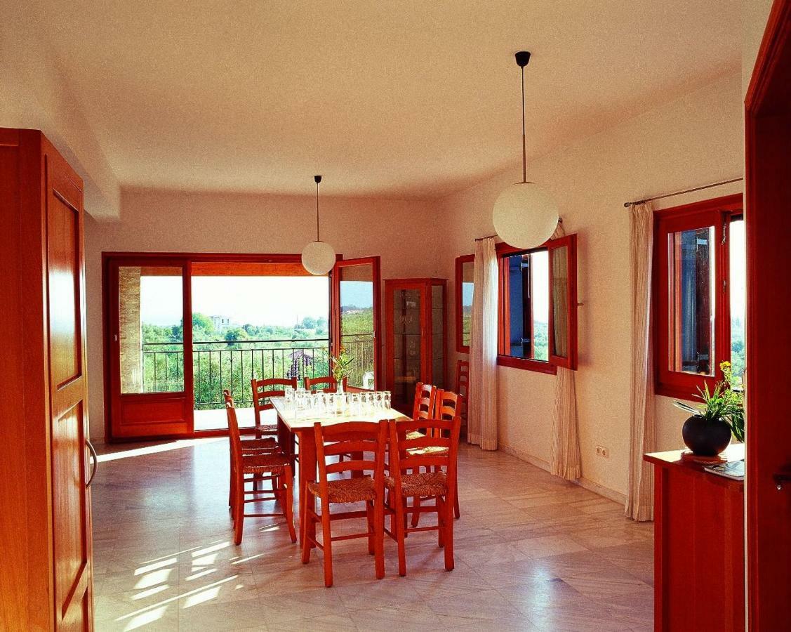 Ionianeon Apartments Agios Ilias  Bagian luar foto