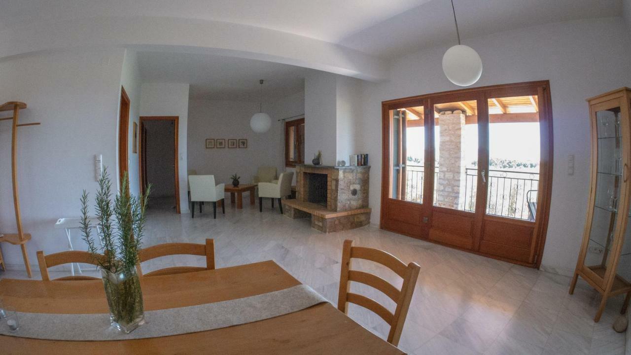 Ionianeon Apartments Agios Ilias  Bagian luar foto