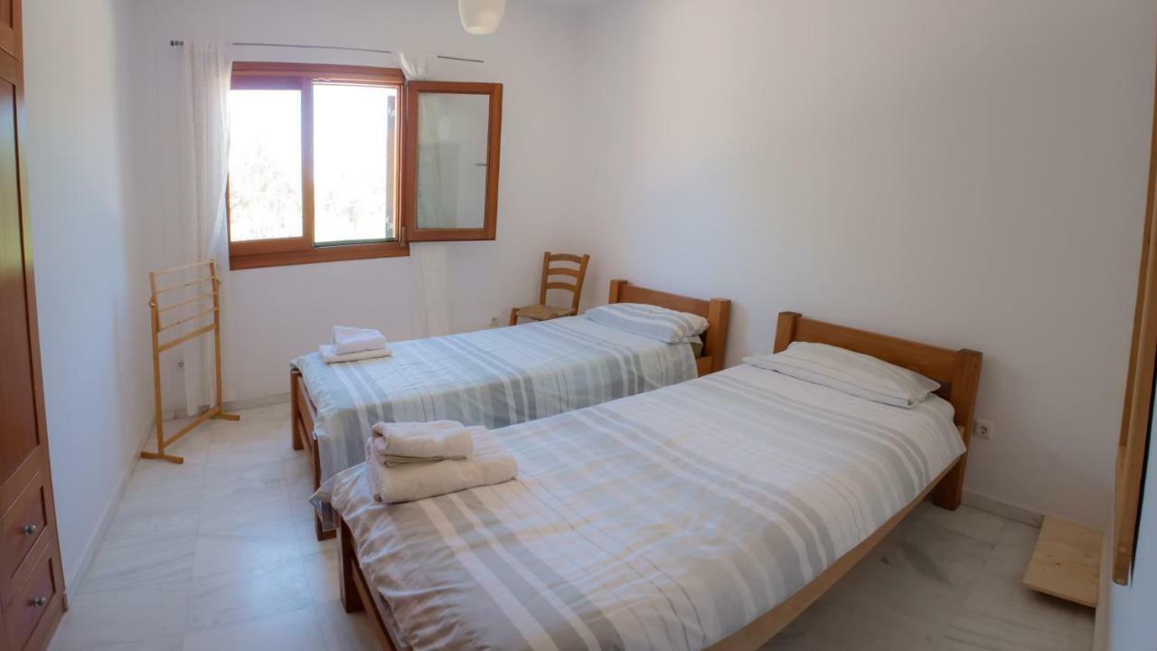 Ionianeon Apartments Agios Ilias  Bagian luar foto